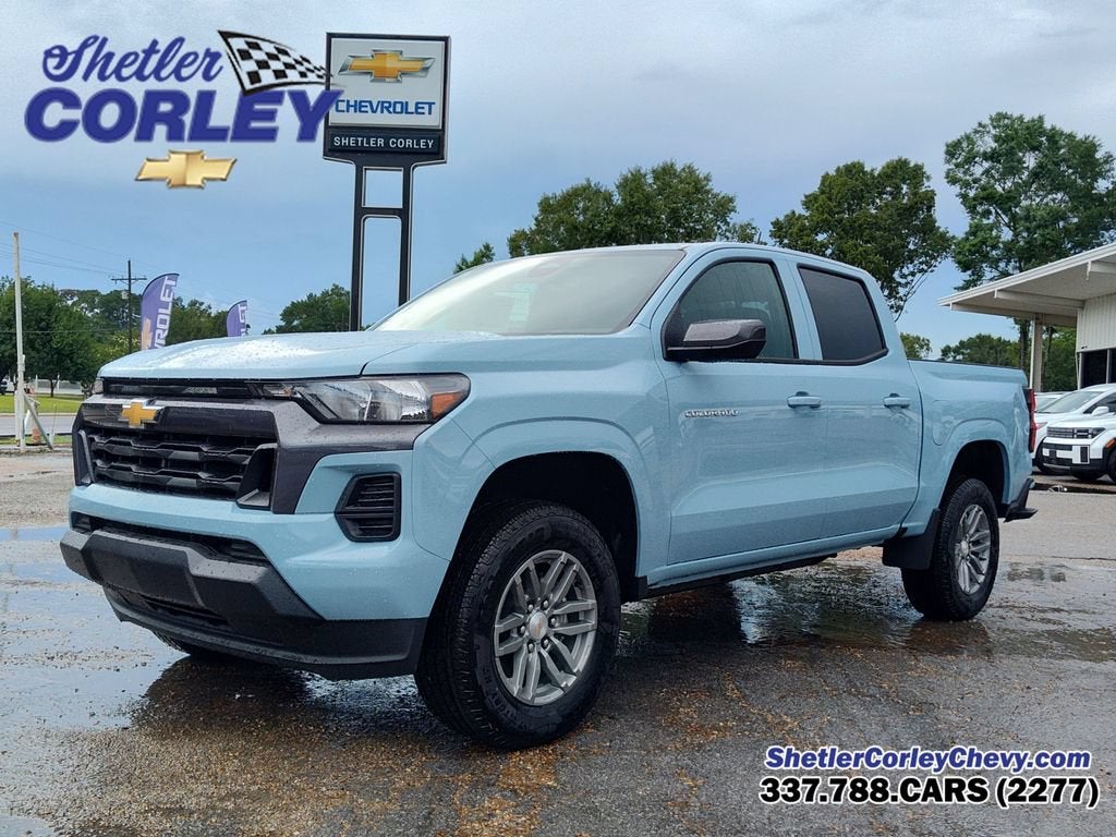 2026 Chevrolet Colorado LT in Snowdrift Metallic — front three-quarter view