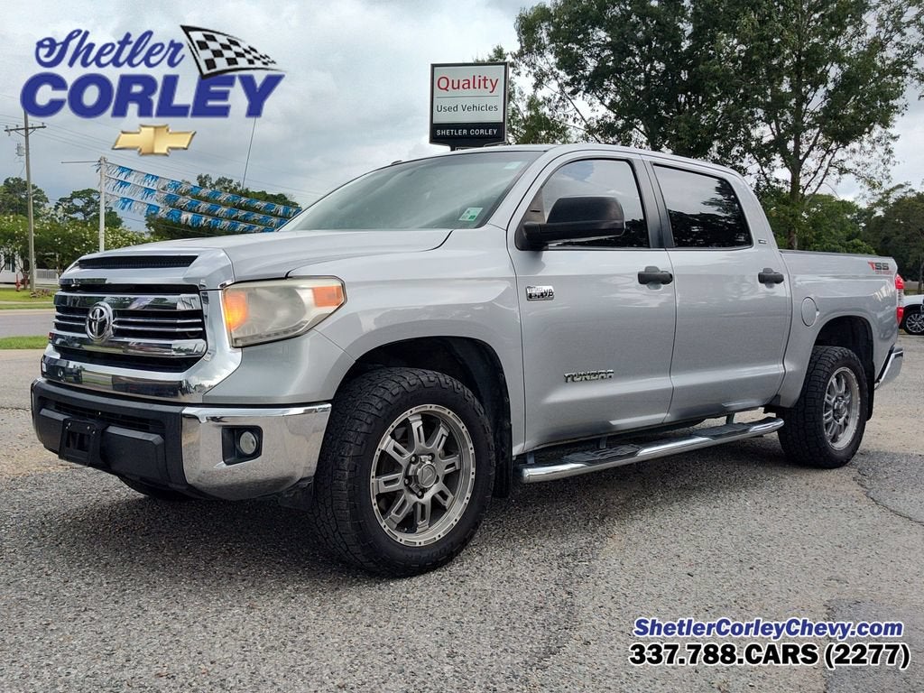 2017 Toyota Tundra SR5 5.7L V8 in Silver — front three-quarter view